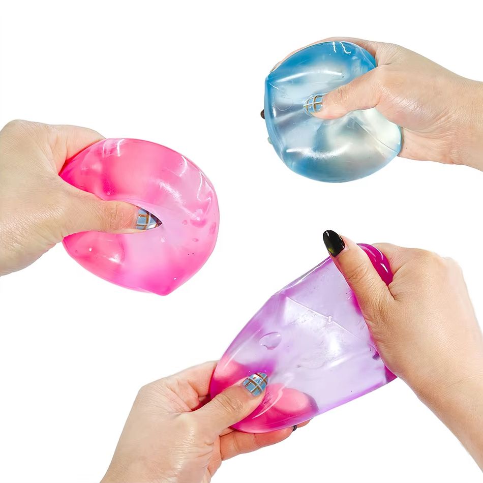 Schylling Needoh Nice Cube Sen - Tech For Office 评论和价格