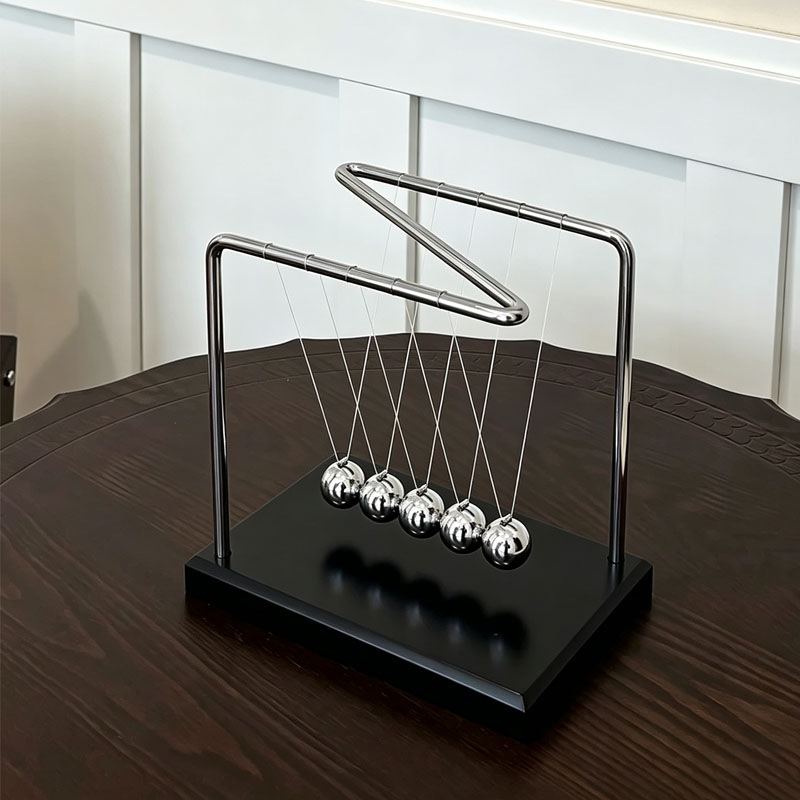 N Shaped Newton's Cradle Balan - Tech For Office 评论和价格